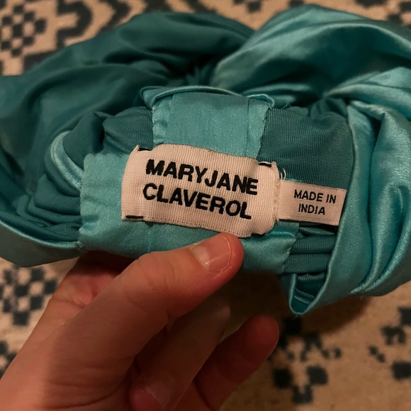 Mary Jane Claverol Blue Turban - Picture 5 of 5
